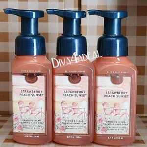 3X Bath Body Works STRAWBERRY PEACH SUNSET 8.75 FL OZ Foaming Hand Soap Bundle
